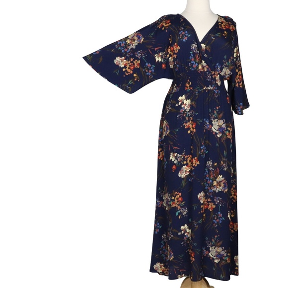 Moody Florals 2X Navy Blue Boho Gypsy Maxi Dress - Picture 6 of 8